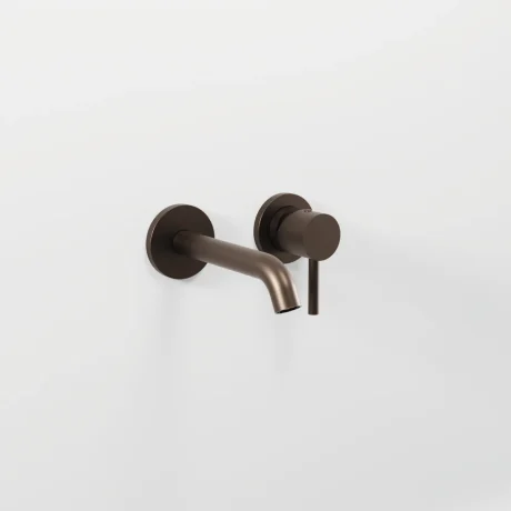 On Built-in basin mixer with  21 mm and 190 mms. spout